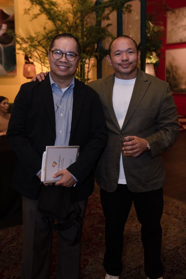 Two guests at the evening